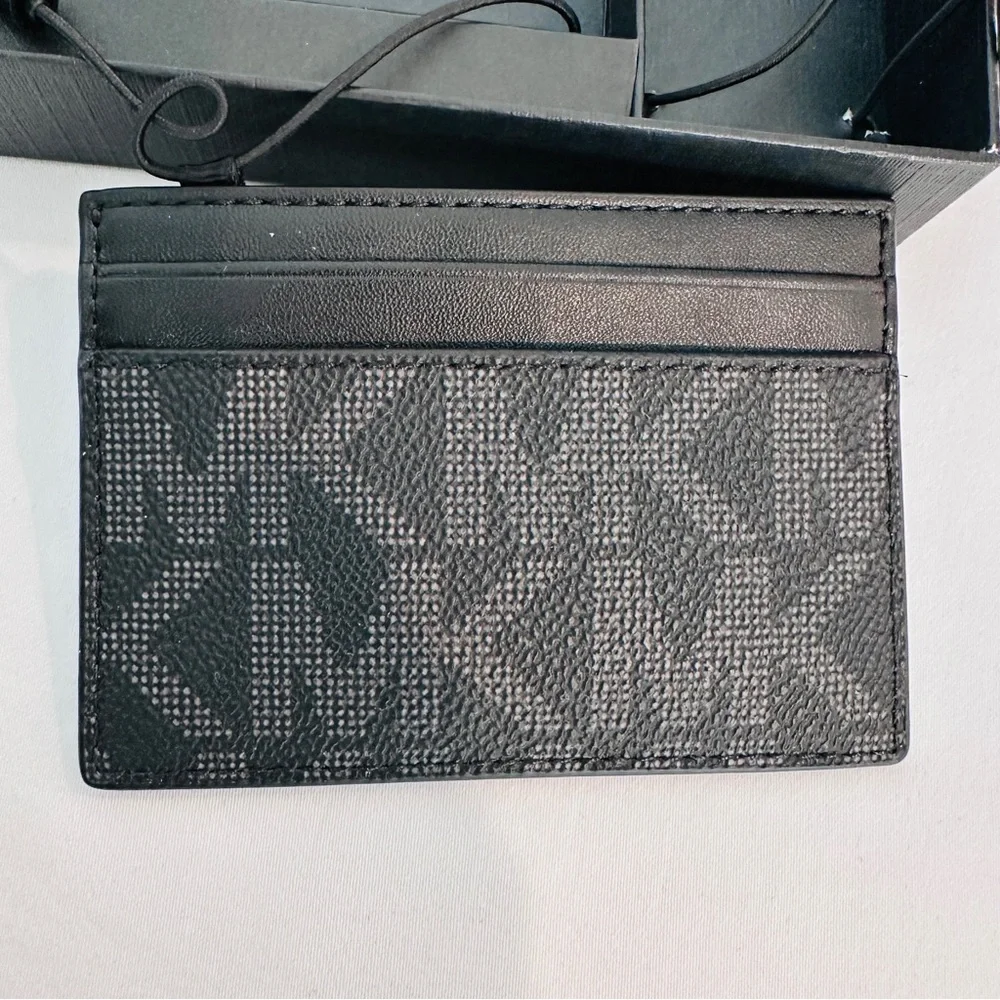NWT Michael Kors Classic Black Card Holder with Keychain‎ Set